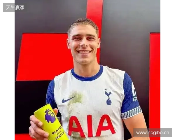 本场送助攻，范德芬当选热刺1-1桑德兰球迷票选全场最佳